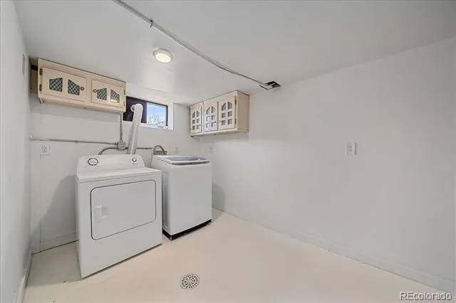2357 Nome Street Aurora, CO 80010
