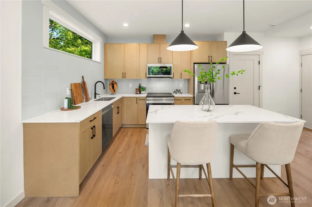 2650 NW 95th Street Seattle, WA 98117