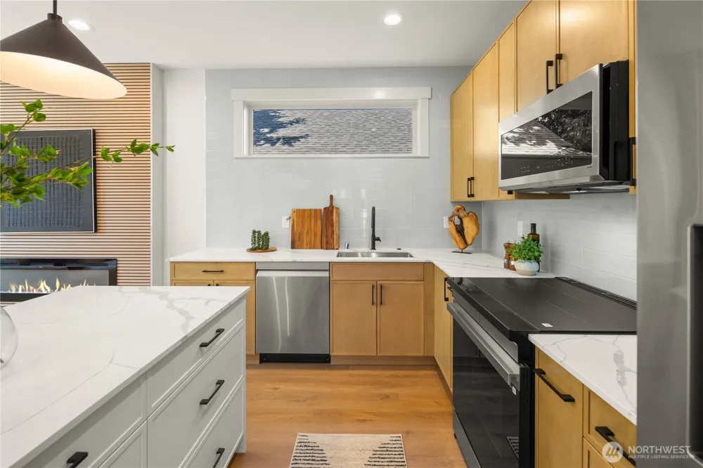 2650 NW 95th Street Seattle, WA 98117