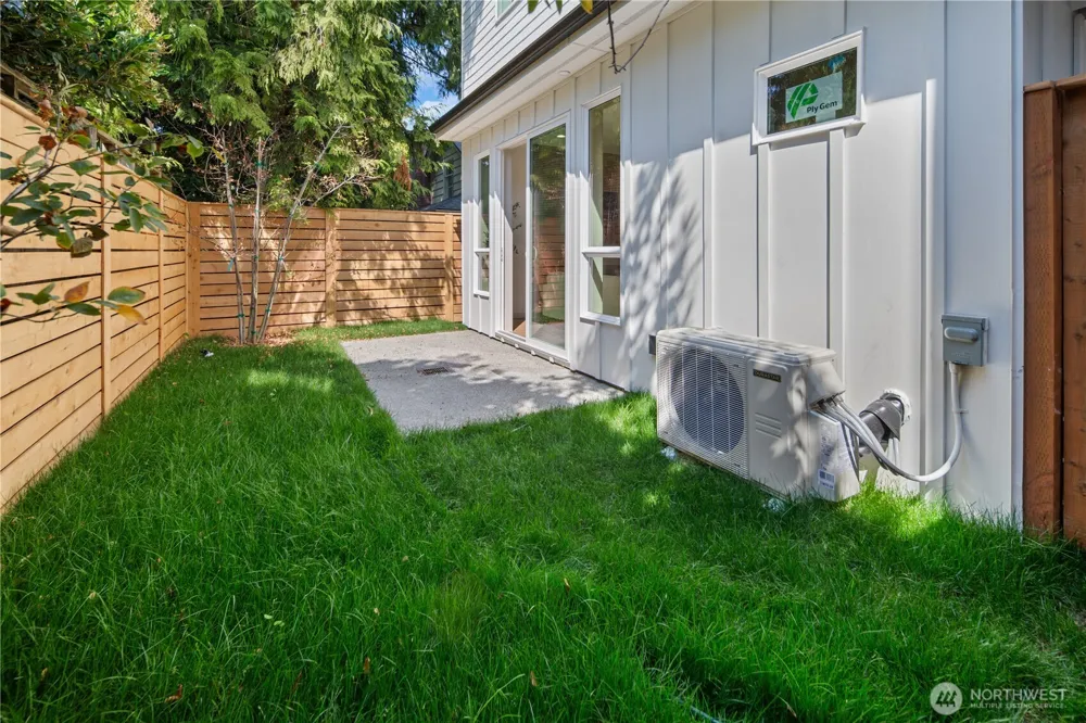 2650 NW 95th Street Seattle, WA 98117