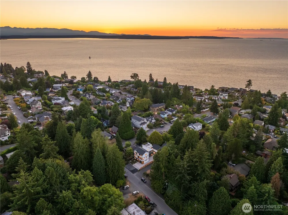 2650 NW 95th Street Seattle, WA 98117