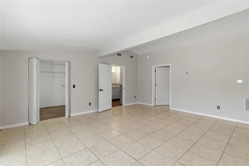4870 LAKE CECILE DRIVE Kissimmee, FL 34746