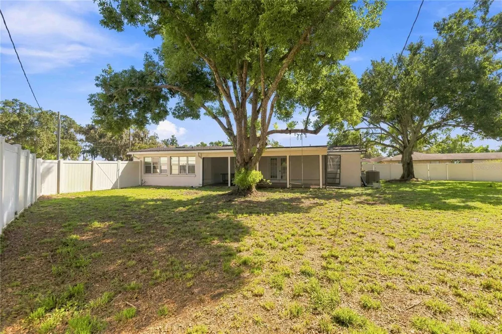 4870 LAKE CECILE DRIVE Kissimmee, FL 34746