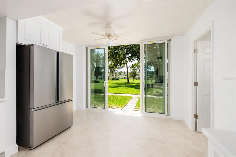 4890 BAY STREET NE #128 St Petersburg, FL 33703