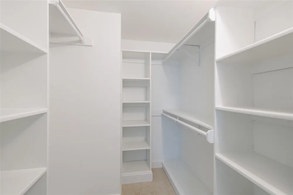 4890 BAY STREET NE #128 St Petersburg, FL 33703