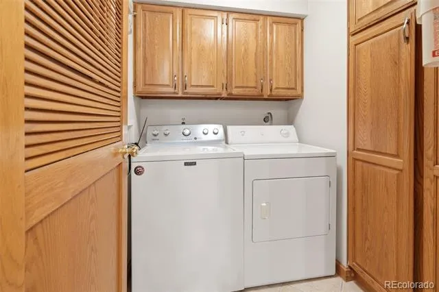 1900 E Girard Place #806 Englewood, CO 80113