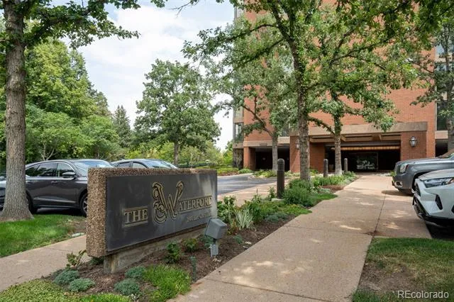 1900 E Girard Place #806 Englewood, CO 80113