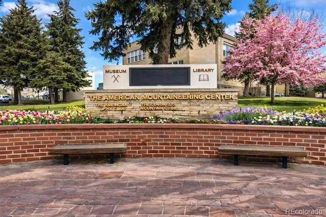 722 Washington Avenue #306 Golden, CO 80401