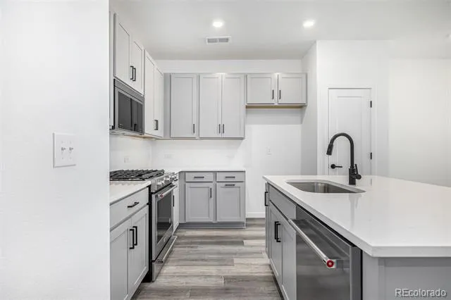 5688 Killarney Court Aurora, CO 80019