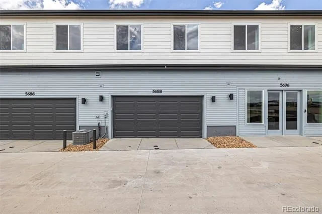5688 Killarney Court Aurora, CO 80019