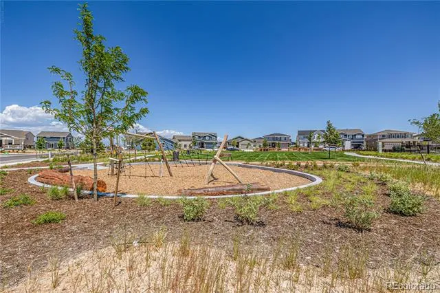 5688 Killarney Court Aurora, CO 80019