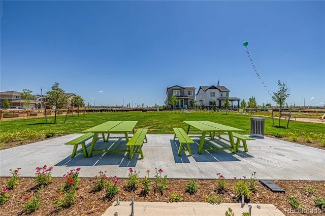 5688 Killarney Court Aurora, CO 80019