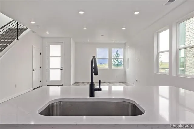 20520 E 58th Avenue Aurora, CO 80019