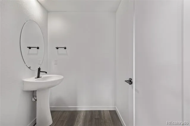 20520 E 58th Avenue Aurora, CO 80019