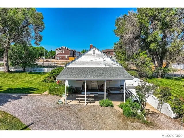 12027 Saint Vrain Road Longmont, CO 80504