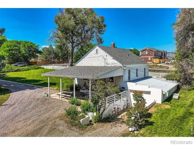 12027 Saint Vrain Road Longmont, CO 80504