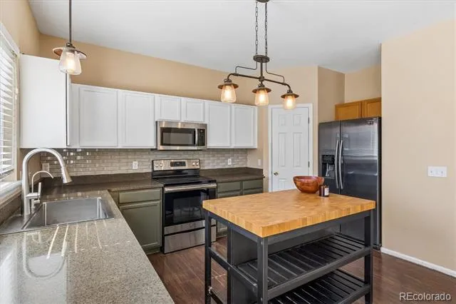 409 Lockwood Street Castle Rock, CO 80104