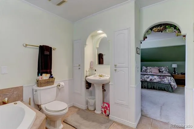 2671 S Xanadu Way #B Aurora, CO 80014