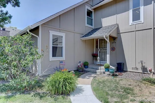 2671 S Xanadu Way #B Aurora, CO 80014