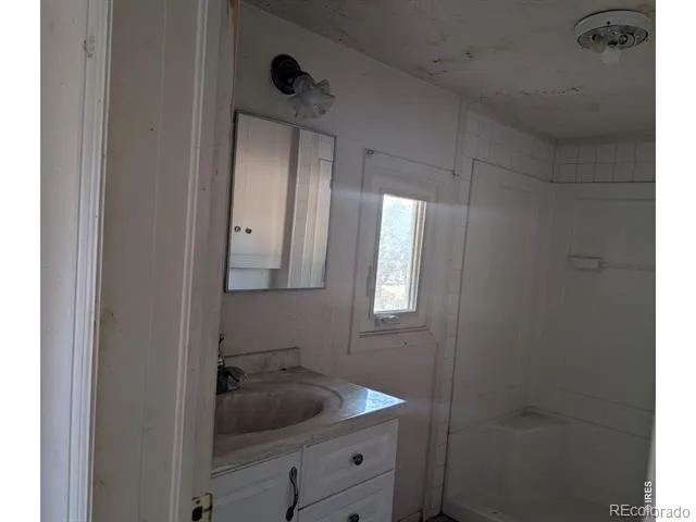 206 Washington Avenue Fleming, CO 80728
