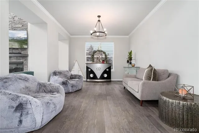 6822 S Vandriver Court Aurora, CO 80016