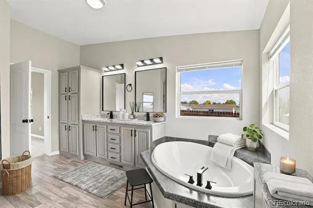 302 Apache Place Lochbuie, CO 80603
