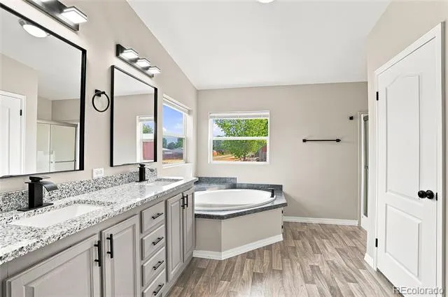 302 Apache Place Lochbuie, CO 80603