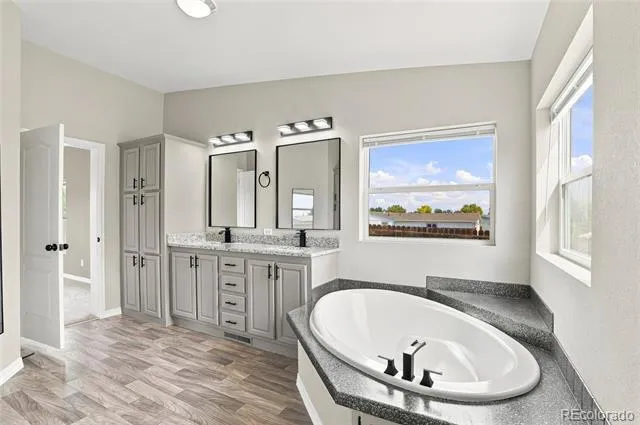 302 Apache Place Lochbuie, CO 80603