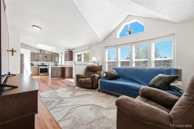 24124 Agate Trail Deer Trail, CO 80105