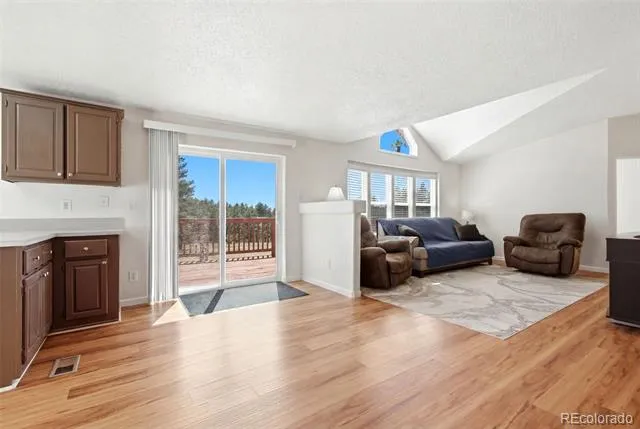 24124 Agate Trail Deer Trail, CO 80105