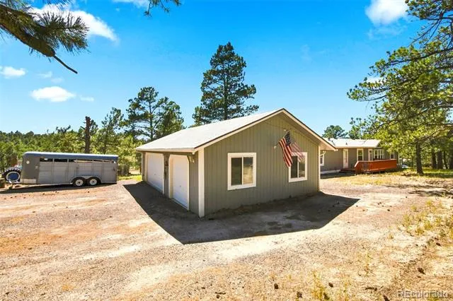 24124 Agate Trail Deer Trail, CO 80105