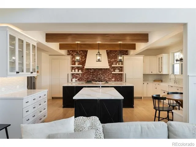 7047 Goose Point Court Longmont, CO 80503