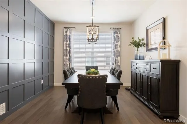 8015 S Vandriver Way Aurora, CO 80016