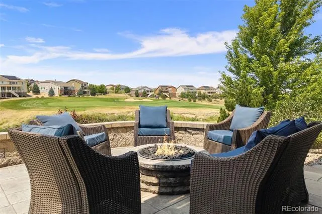 8015 S Vandriver Way Aurora, CO 80016