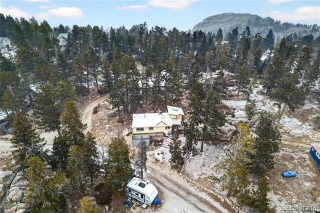 24 Signal Rock Road Golden, CO 80403