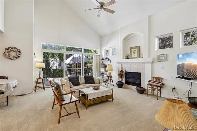 1011 S Valentia Street #95 Denver, CO 80247