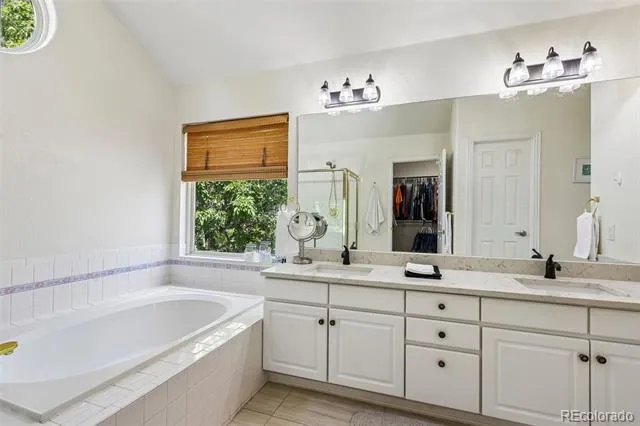1011 S Valentia Street #95 Denver, CO 80247
