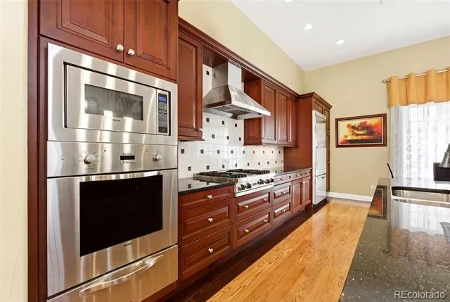 39 Royal Ann Drive Greenwood Village, CO 80111