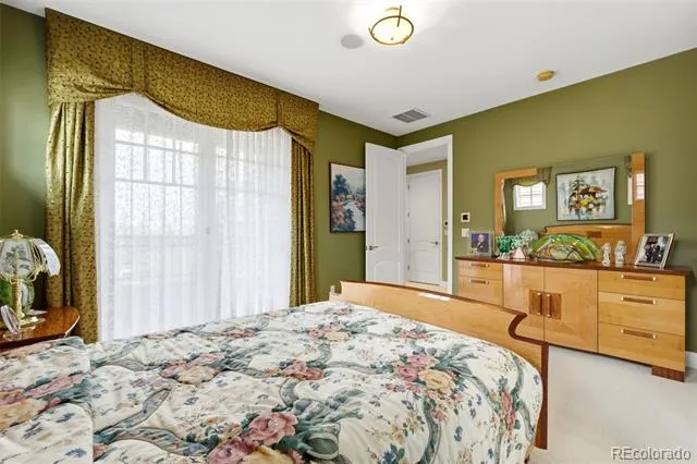 39 Royal Ann Drive Greenwood Village, CO 80111