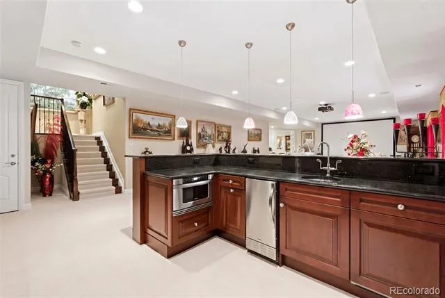 39 Royal Ann Drive Greenwood Village, CO 80111