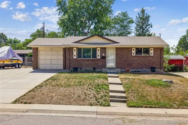 1611 S Carr Street Lakewood, CO 80232