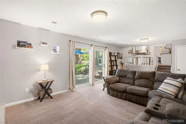 1658 S Ironton Street Aurora, CO 80012