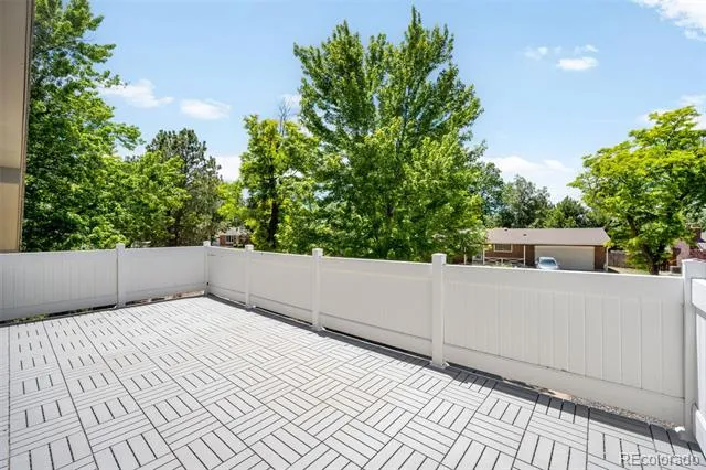 1658 S Ironton Street Aurora, CO 80012