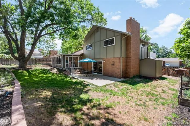 1658 S Ironton Street Aurora, CO 80012