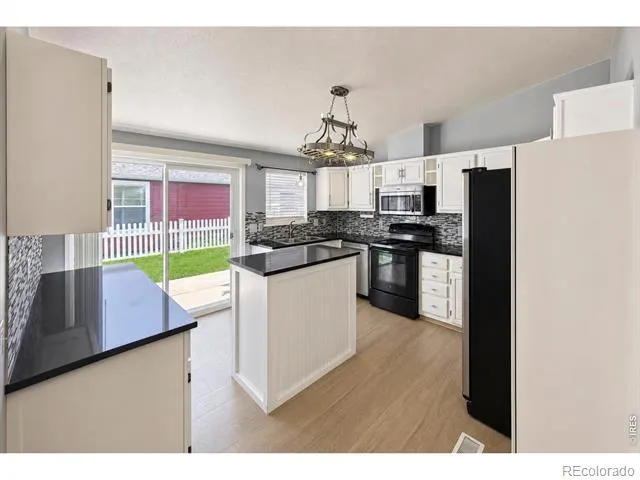 7710 Hummingbird Green Frederick, CO 80530