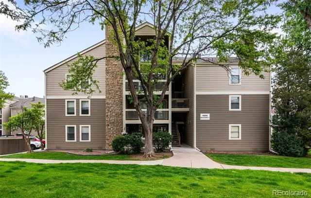 4896 S Dudley Street #4-7 Littleton, CO 80123