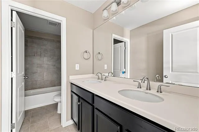 27746 E Frost Place Aurora, CO 80016