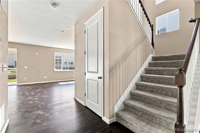 27746 E Frost Place Aurora, CO 80016