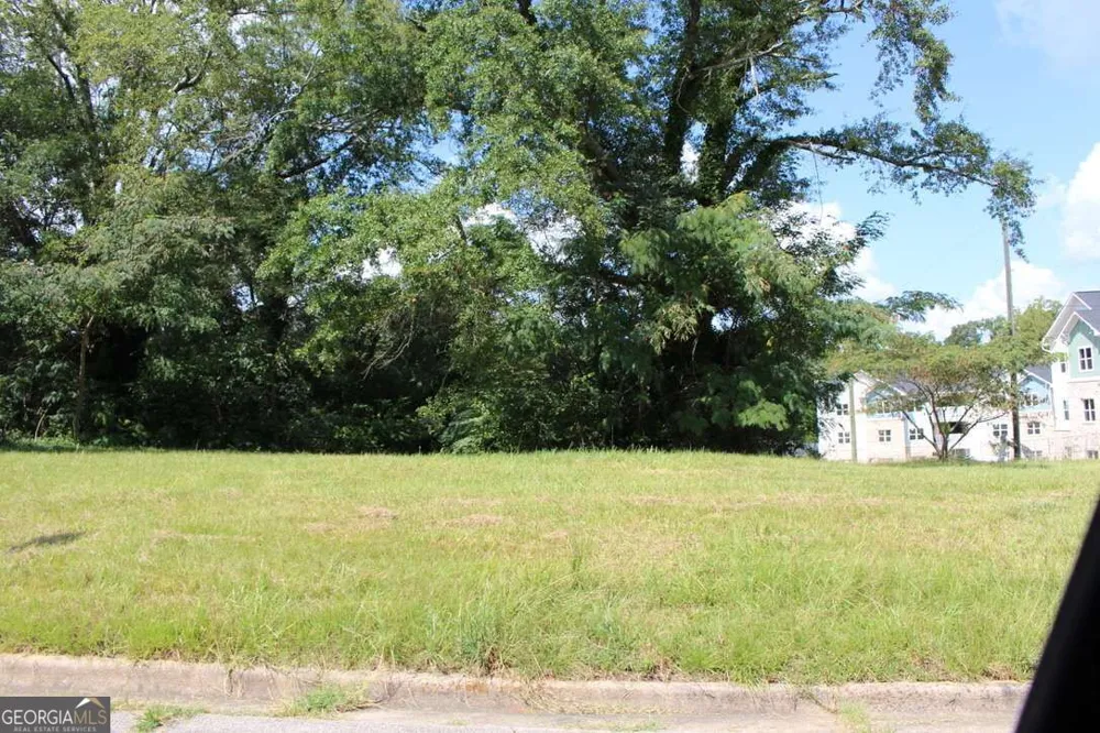 451 Jefferson ST Griffin, GA 30223
