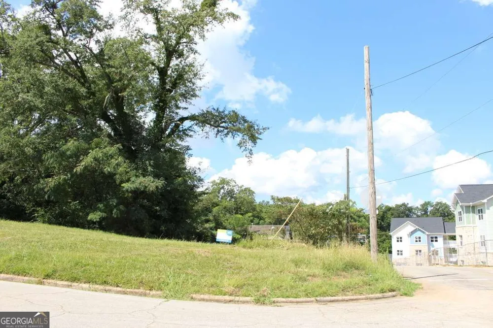 451 Jefferson ST Griffin, GA 30223